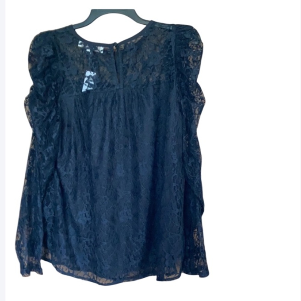 3/$45 Loft black lace rouched sleeve with some puff sleeve top casual party L
